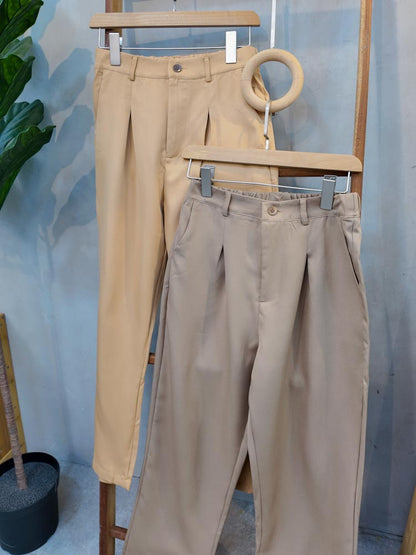 Carly Trouser