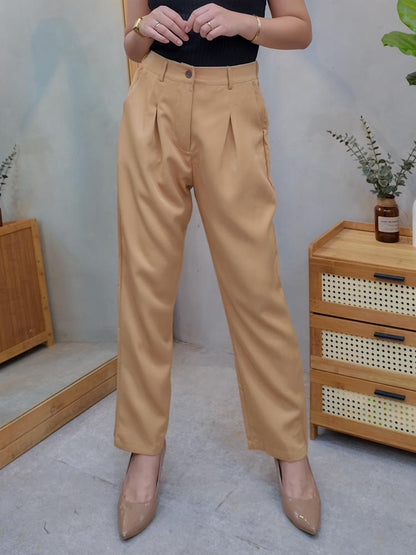 Carly Trouser