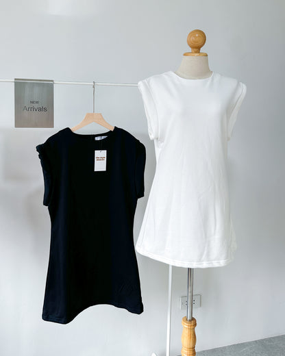 Ysa Classic Sleeveless Shift Dress